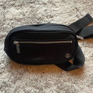 LULULEMON BELT BAG